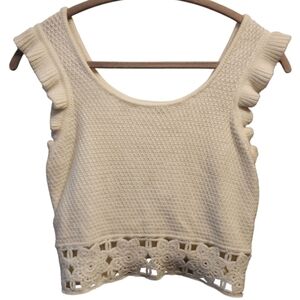 White/Ivory cropped crotchet top size medium Coquette Girl Cottage Core Scandi